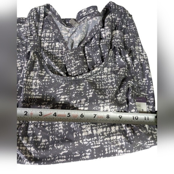 Athletic Athleisure Sporty Fitness Fashion Bundle of Stringer and Leggings - Picture 11 of 11